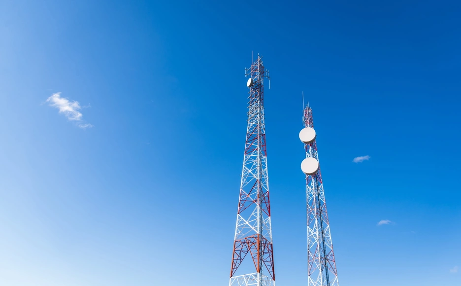 Telecom tower antennas_Argentina.jpg
